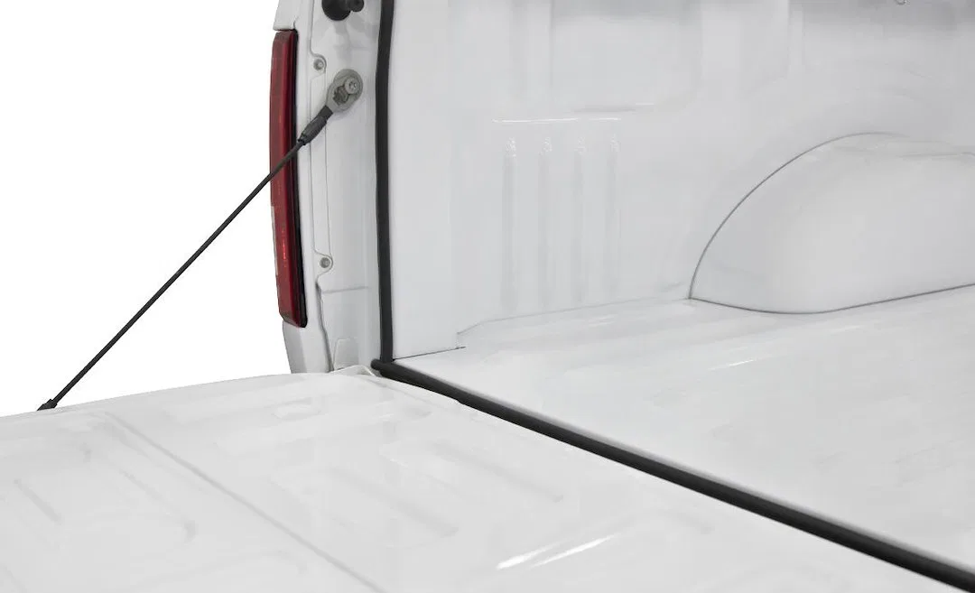 30946 – ACCESS Tailgate Seal, Black EPDM Rubber Trim To Fit All Pick Up Trucks